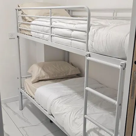 Apartamento 40m 4personnes La Faviere 50m De La Bormes-les-Mimosas